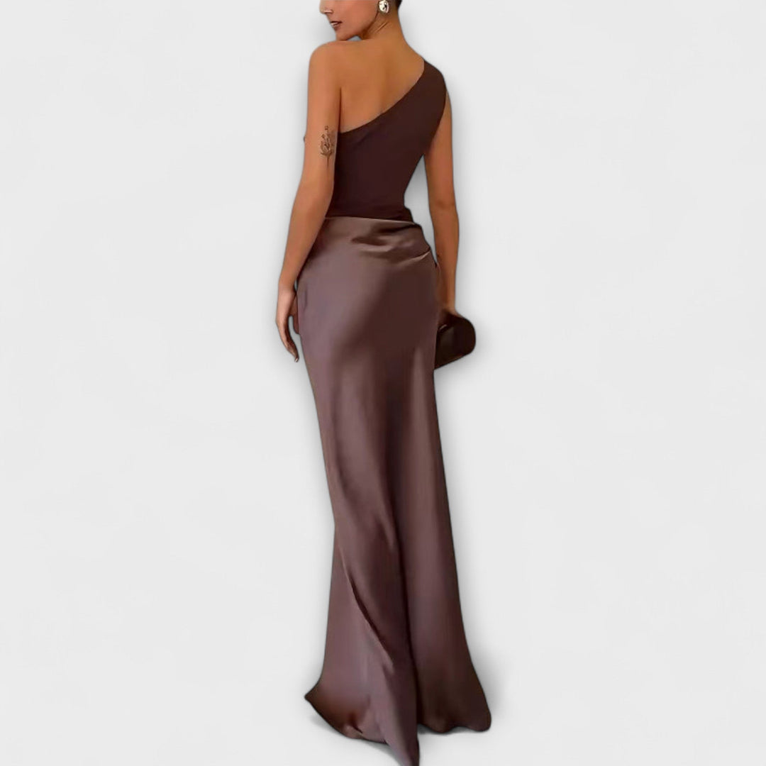 Vionne | One-Shoulder Maxi Dress