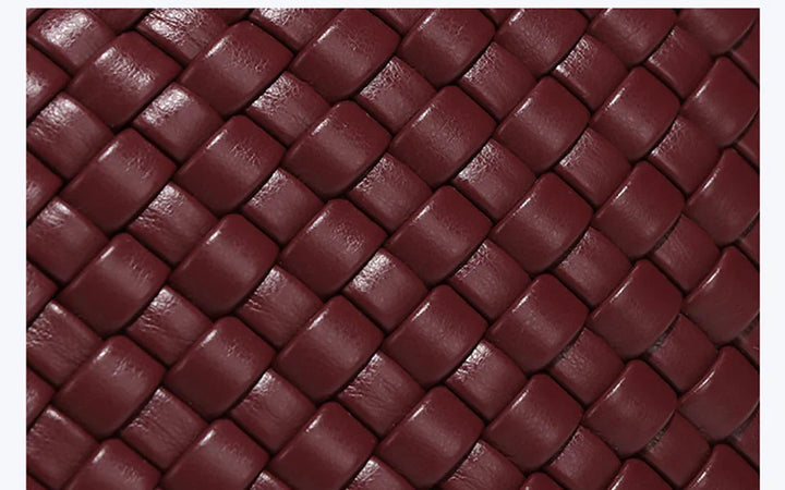 ASTRID™ | ELEGANT WOVEN BAG WITH GOLD DETAIL