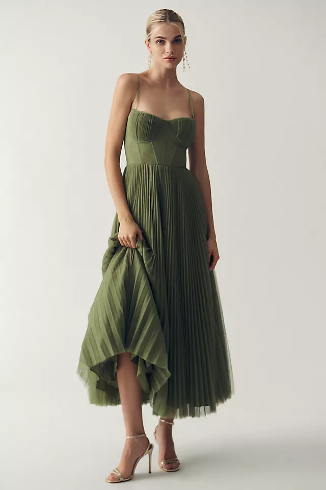 Millie | Timeless Dress