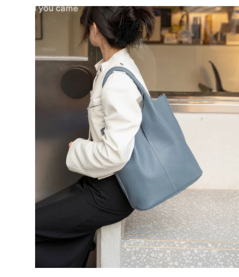 saga™ – bucket bag