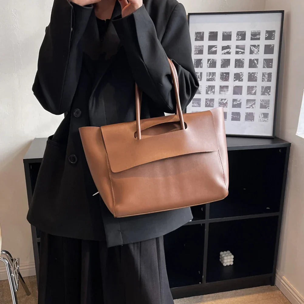 tova™ – minimalist shoulder bag