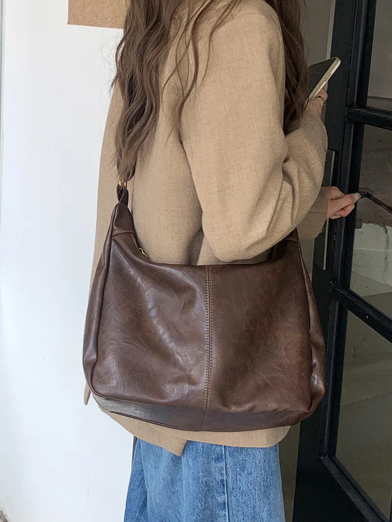 Isolde | Structured Crossbody