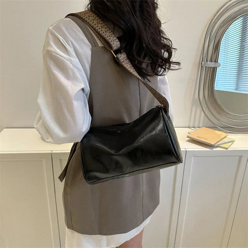 Trine™ | Vintage Crossbody Bag