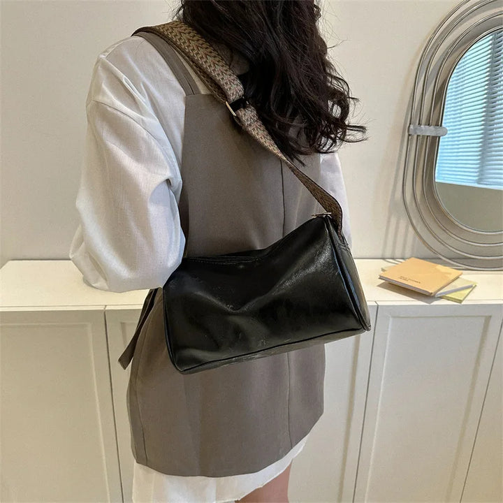 Trine™ | Vintage Crossbody Bag