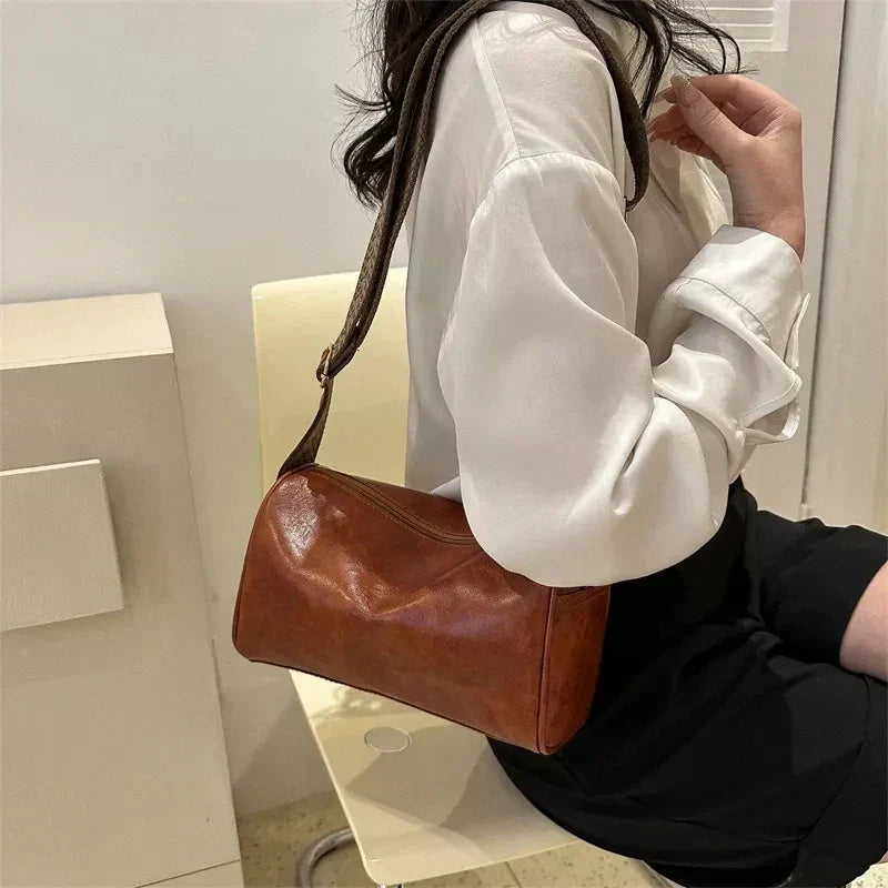 Trine™ | Vintage Crossbody Bag