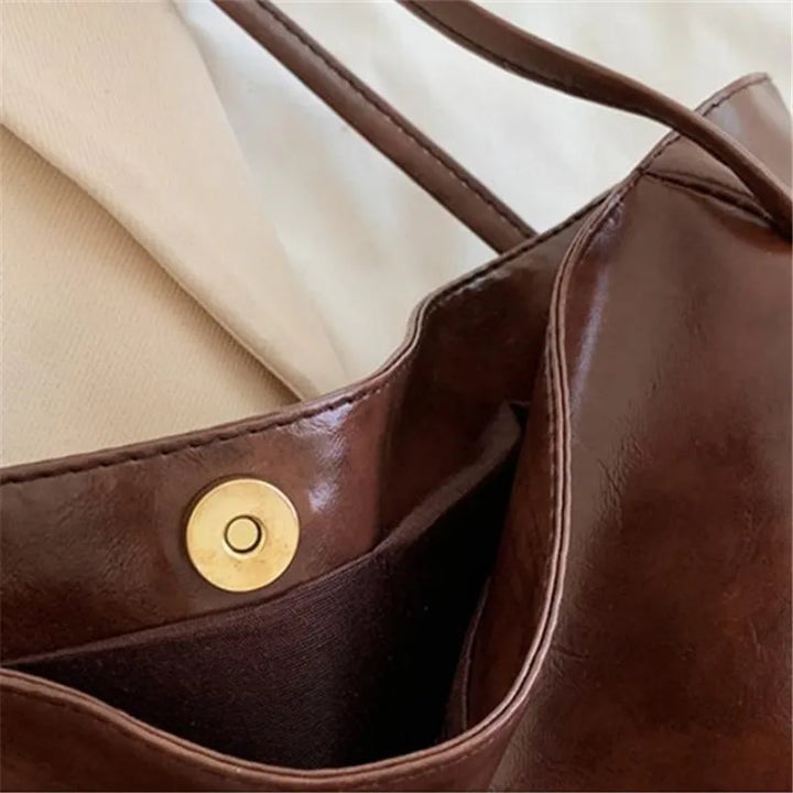 lisa™ – spacious brown tote bag